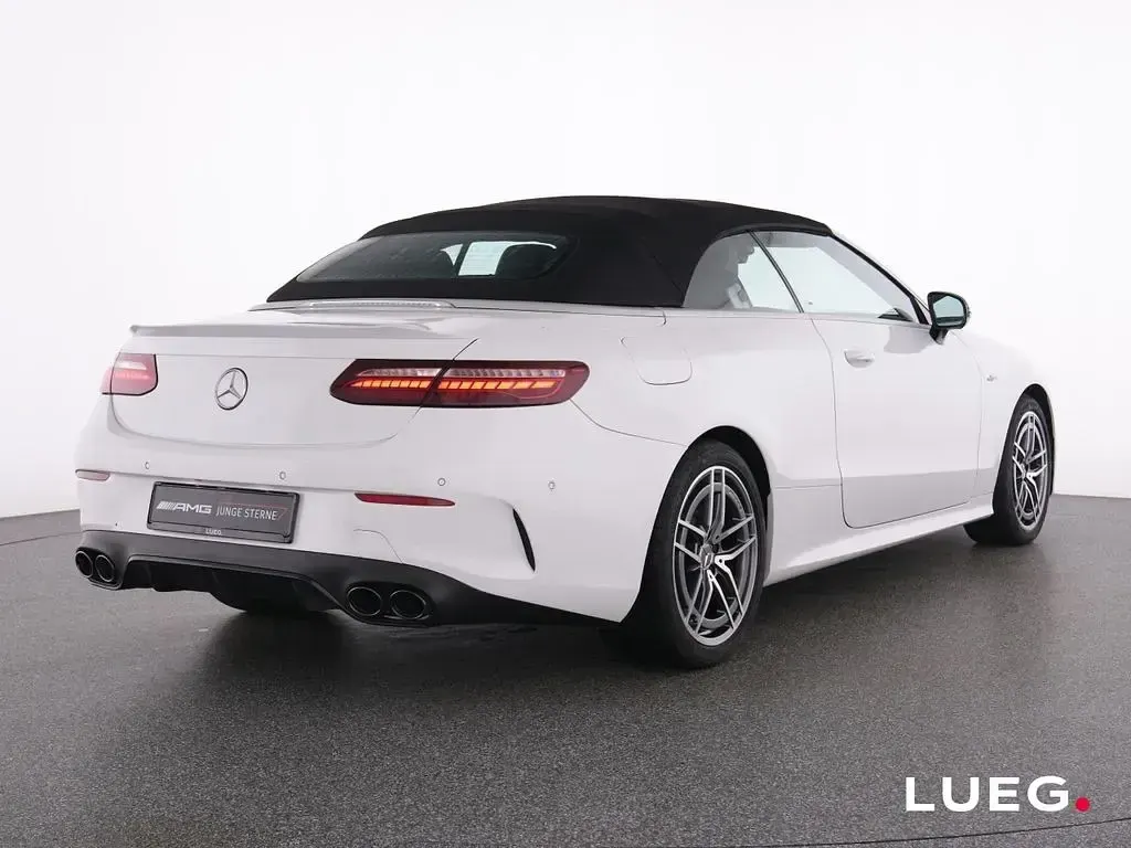 Gebraucht Mercedes E53 AMG AMG 435 PS (319 kW) 2022 Weiß Cabrio