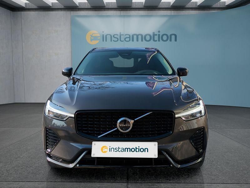 Gebraucht Volvo XC60 Plus 197 PS (144 kW) 2024 Grau SUV