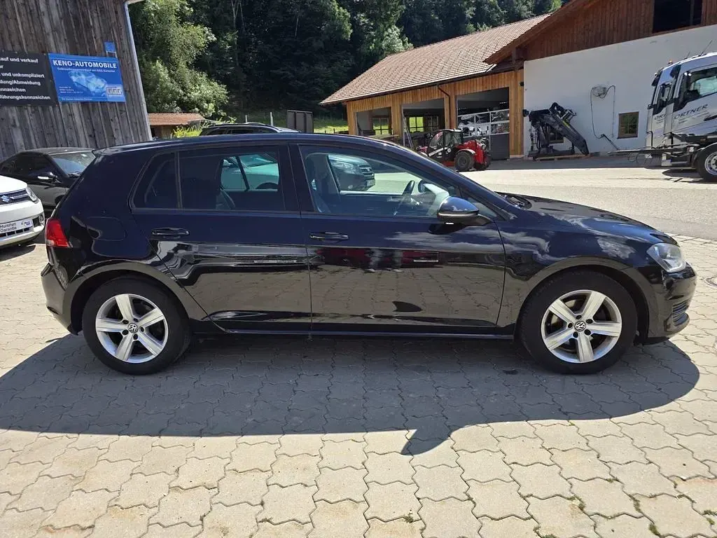 Gebraucht VW Golf VII Comfortline 122 PS (89 kW) 2013 Schwarz Limousine