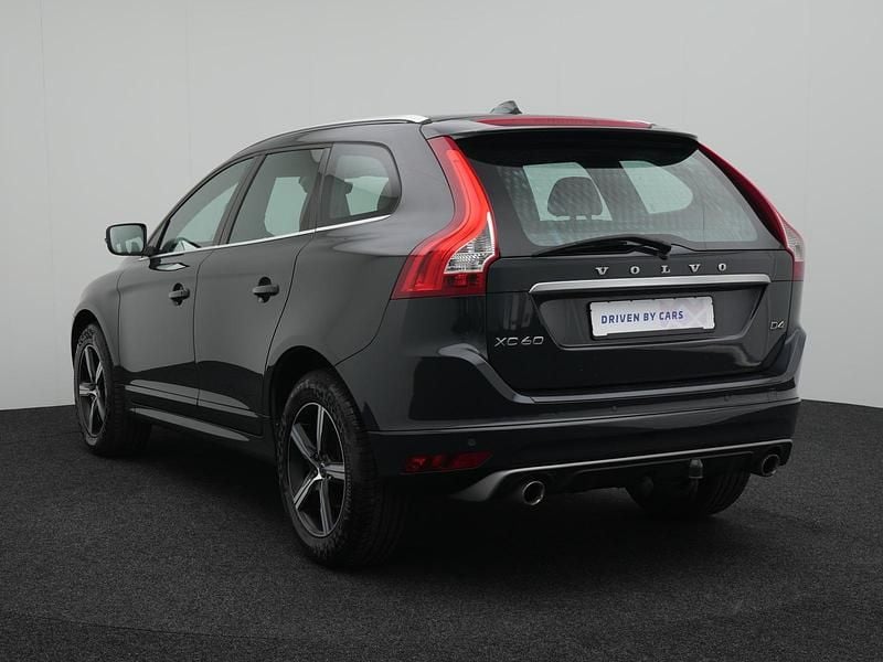 Gebraucht Volvo XC60 R-Design 190 PS (139 kW) 2017 Savile grey / metallic SUV