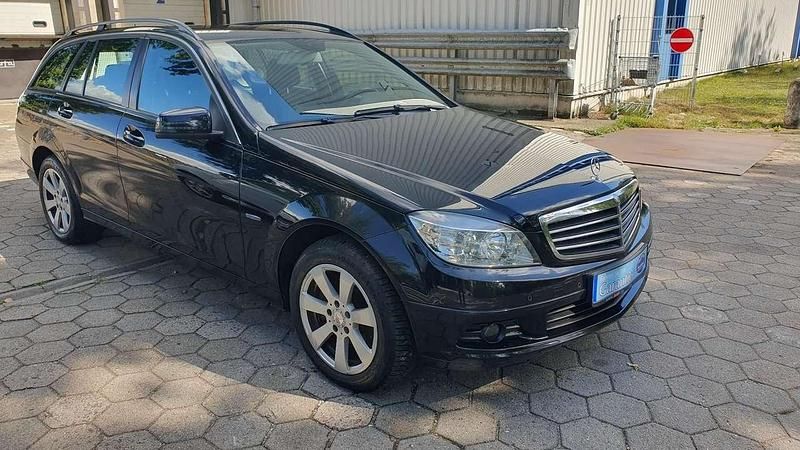 Obsidianschwarz metalliclack Gebraucht 2011 Mercedes C220 Kombi | 5.490 € (Superpreis) - Bild 1/4