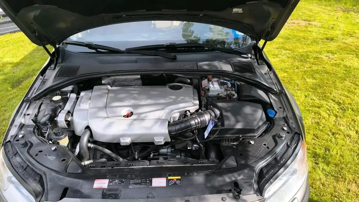 Gebraucht Volvo XC70 184 PS (135 kW) 2009 Gold Kombi