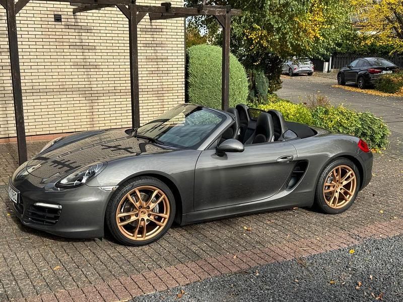 Grau Gebraucht 2013 Porsche Boxster Cabrio | 43.900 € (Fairer Preis) - Bild 1/4
