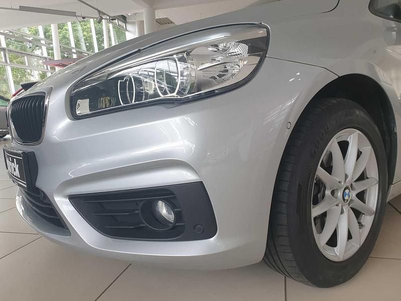 Gebraucht BMW 220 192 PS (141 kW) 2016 Silber Kombi