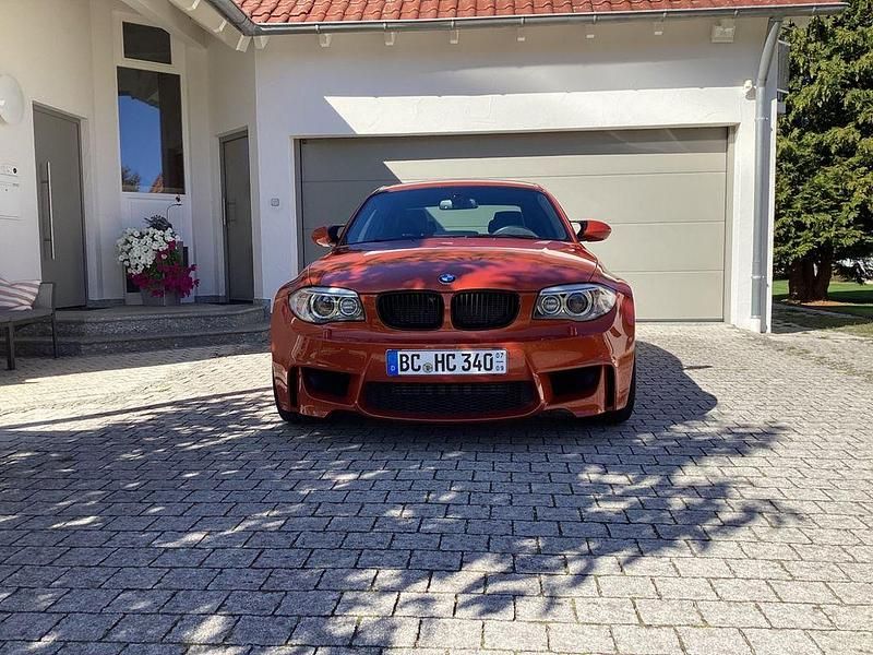 Orange Gebraucht 2012 BMW 1M Efficient Dynamics Coupé | 63.750 € - Bild 1/4