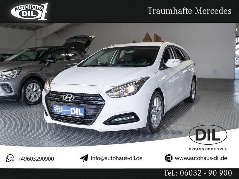 Gebraucht Hyundai i40 135 PS (99 kW) 2018 Weiß Limousine