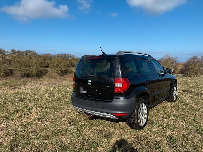 Gebraucht Skoda Yeti 110 PS (80 kW) 2012 Schwarz SUV