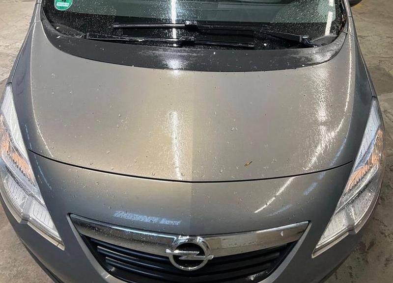 Gebraucht Opel Meriva Design Edition 101 PS (74 kW) 2011 Grau Van / Kleinbus