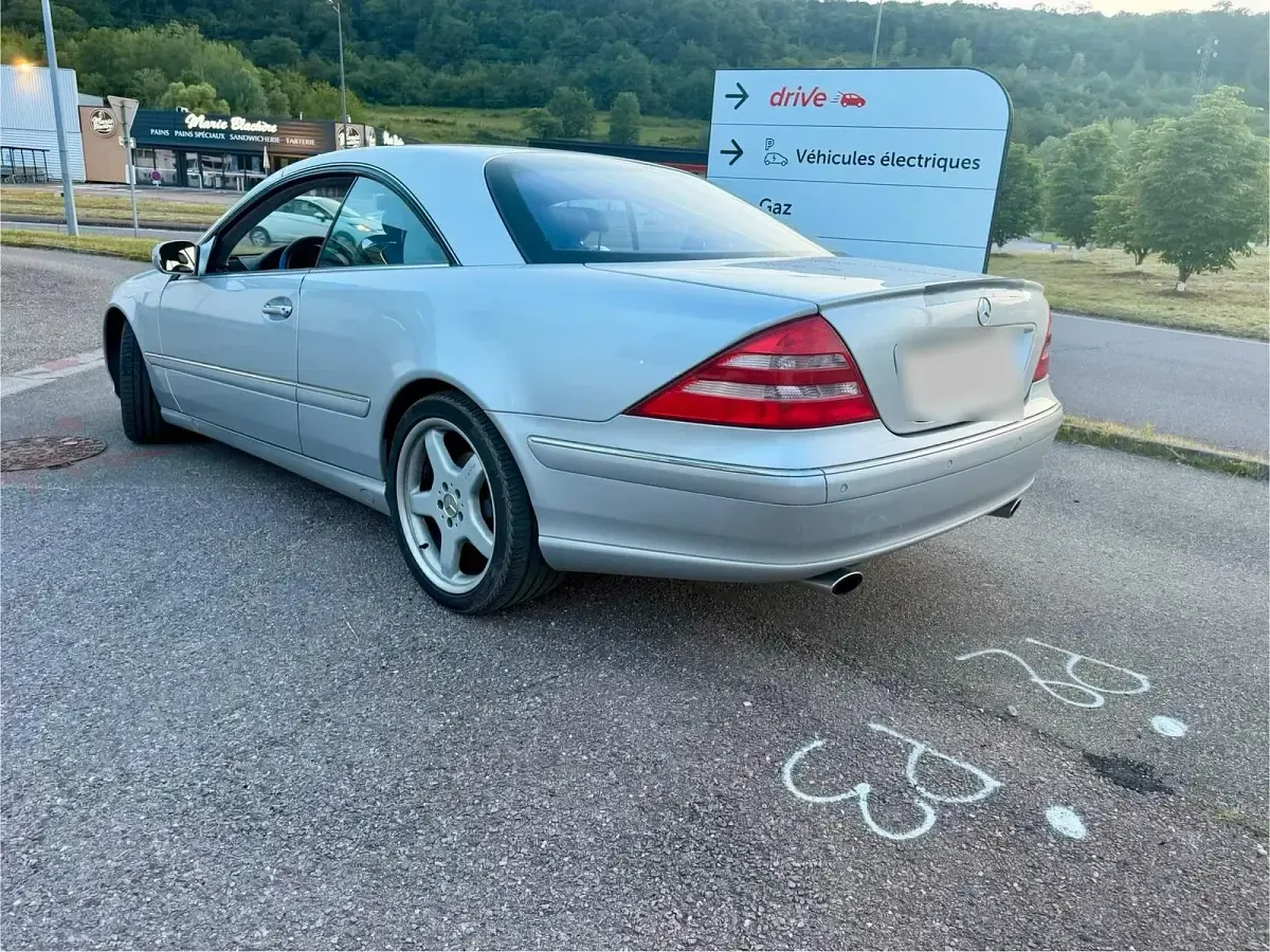 Gebraucht Mercedes CL500 306 PS (225 kW) 2000 Grau Coupé
