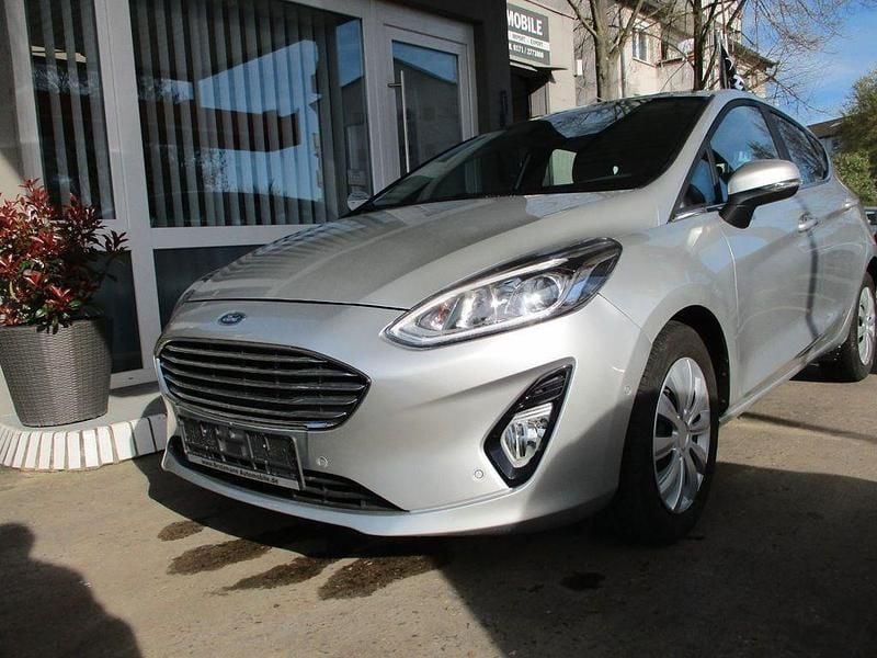Gebraucht Ford Fiesta Titanium 101 PS (74 kW) 2018 Silber Kleinwagen