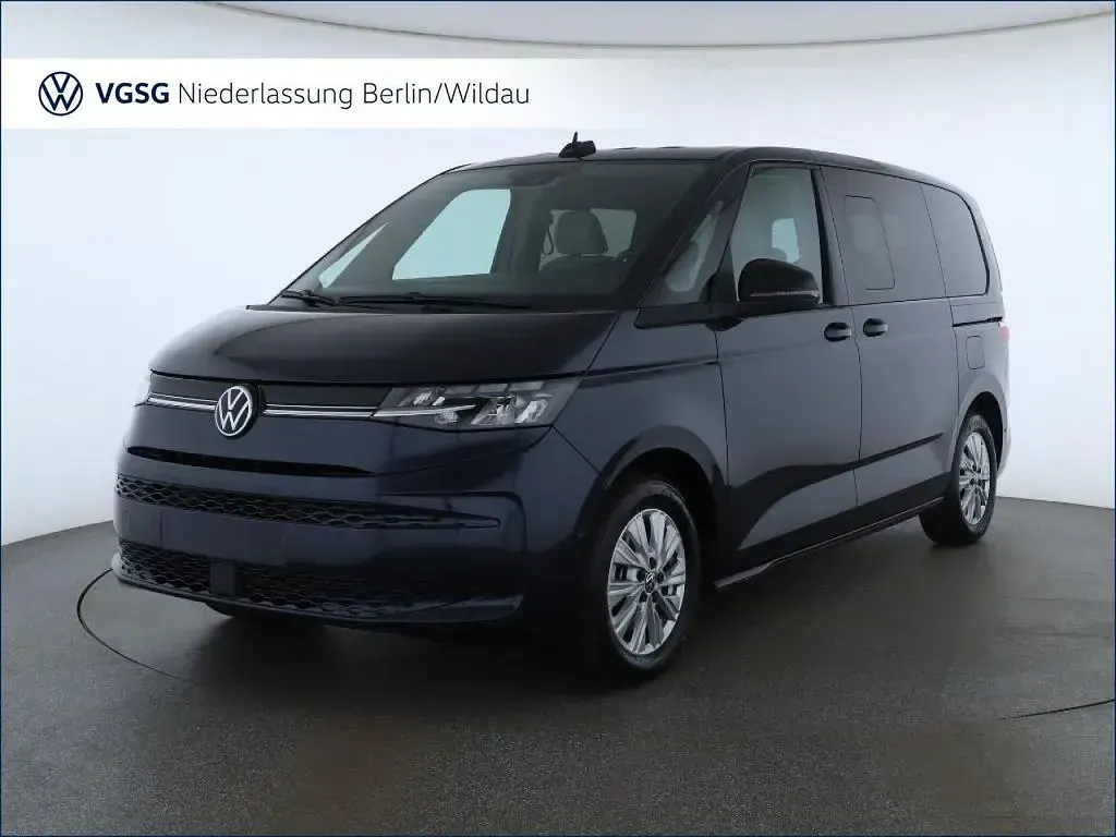 Używany VW Multivan Life 177 KM (130 kW) 2025 Niebieski Minivan