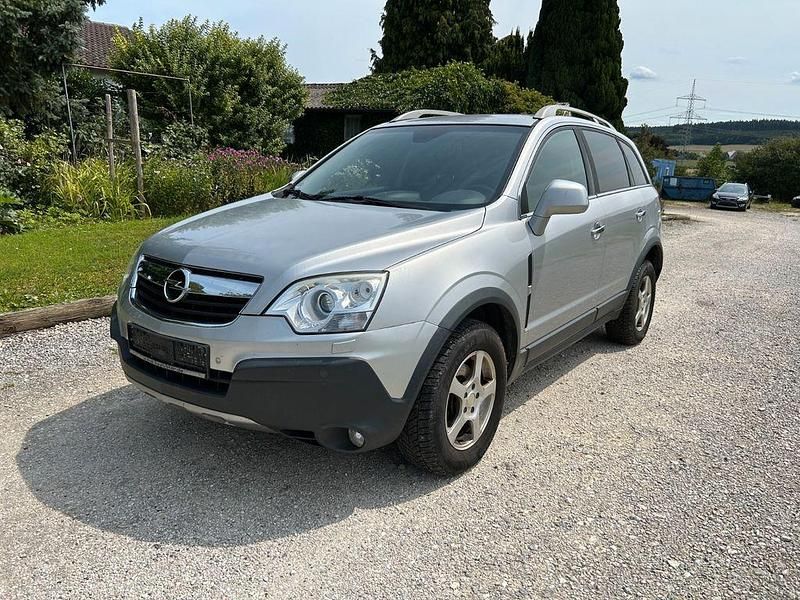 Silber Gebraucht 2009 Opel Antara Edition+ SUV | 1.990 € (Superpreis) - Bild 1/4