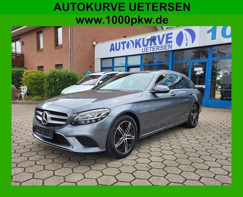 Grau Gebraucht 2020 Mercedes C220 Avantgarde Limousine | 22.450 € (Guter Preis) - Bild 1/4