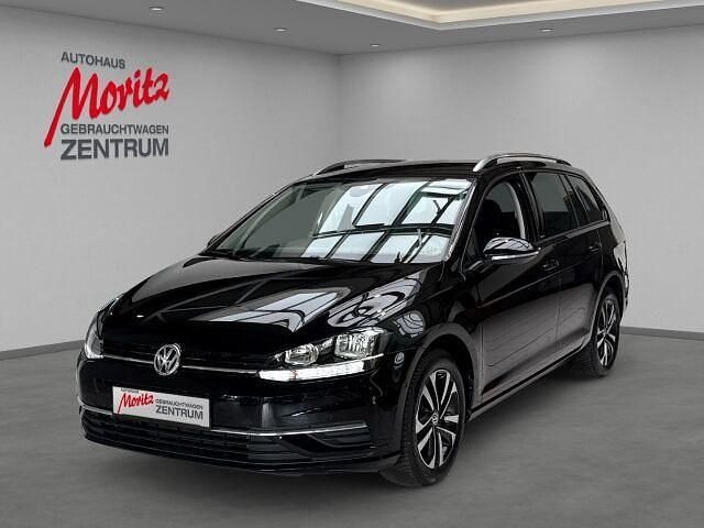 Deep black perleffekt Gebraucht 2019 VW Golf VII IQ Drive Kombi | 20.980 € (Teuer) - Bild 1/4