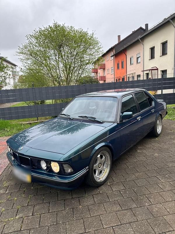 Usado BMW 733 1985 Azul Sedan