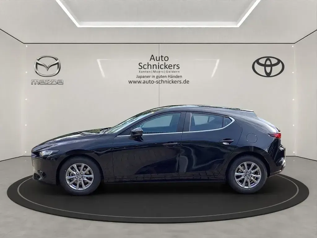Gebraucht Mazda 3 122 PS (89 kW) 2024 Jet black Limousine