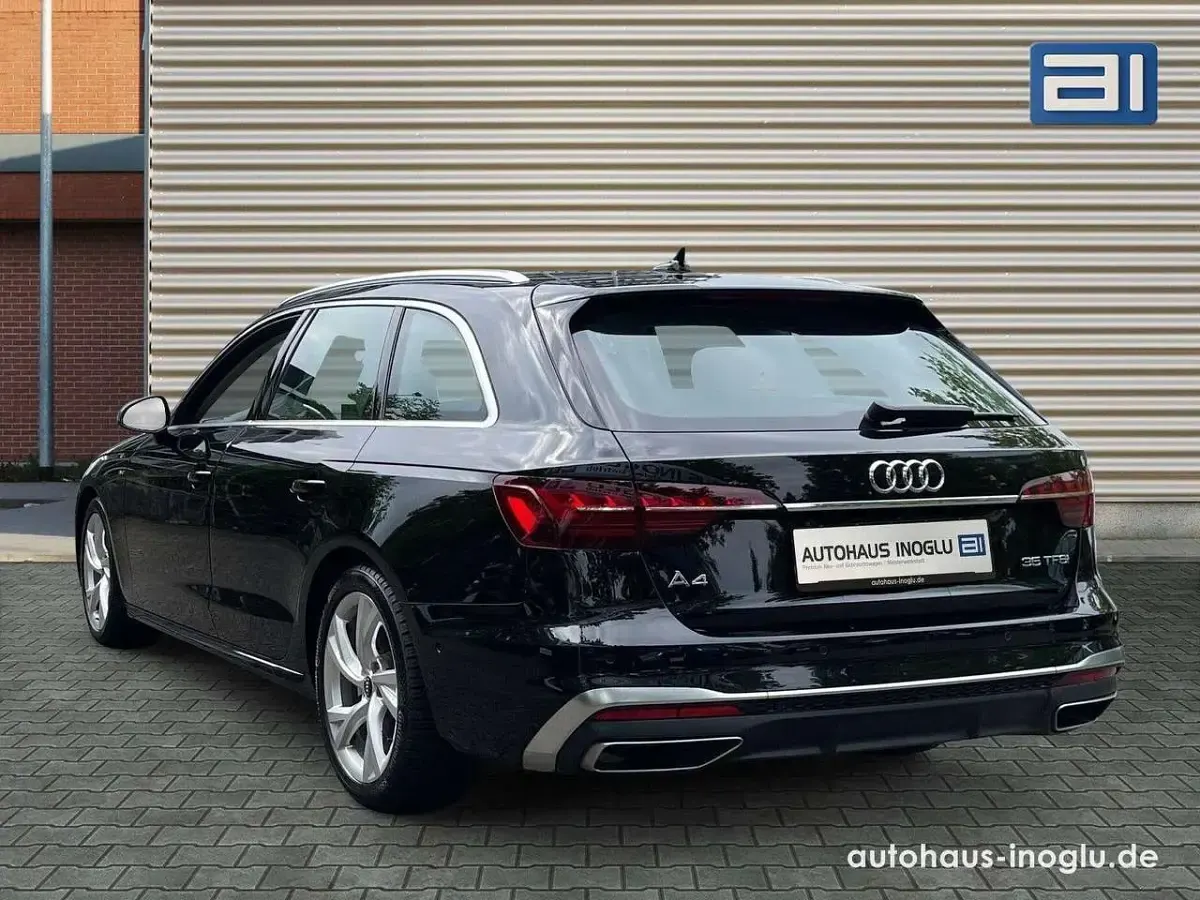 Gebraucht Audi A4 S-Line 150 PS (110 kW) 2025 Schwarz Limousine