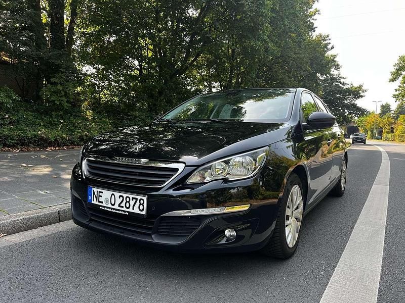 Gebraucht 2014 Peugeot 308 Access Kombi | 6.450 € (Etwas zu teuer) - Bild 1/4