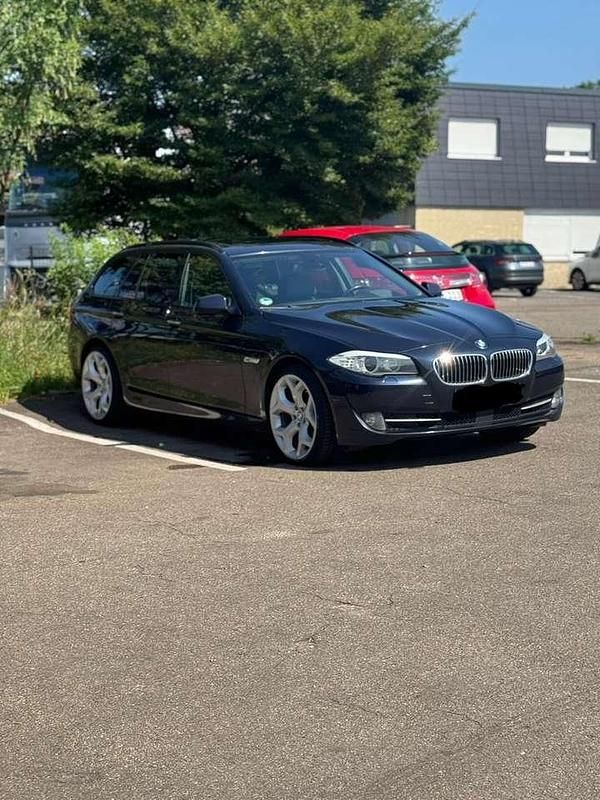 Gebraucht 2012 BMW 535 Sport Line Kombi | 15.000 € (Teuer) - Bild 1/4