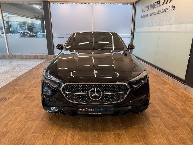 Gebraucht Mercedes E400 AMG 381 PS (280 kW) 2025 Schwarz Limousine