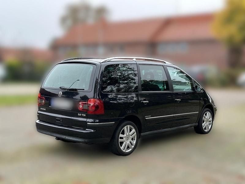Gebraucht VW Sharan 175 PS (128 kW) 2010 Schwarz Van / Kleinbus