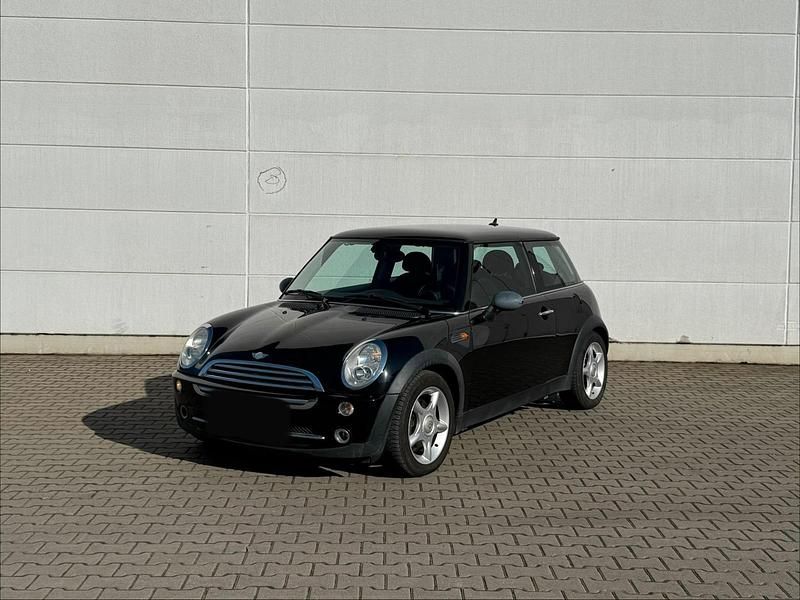 Gebraucht Mini Cooper 90 PS (66 kW) 2006 Schwarz Kleinwagen