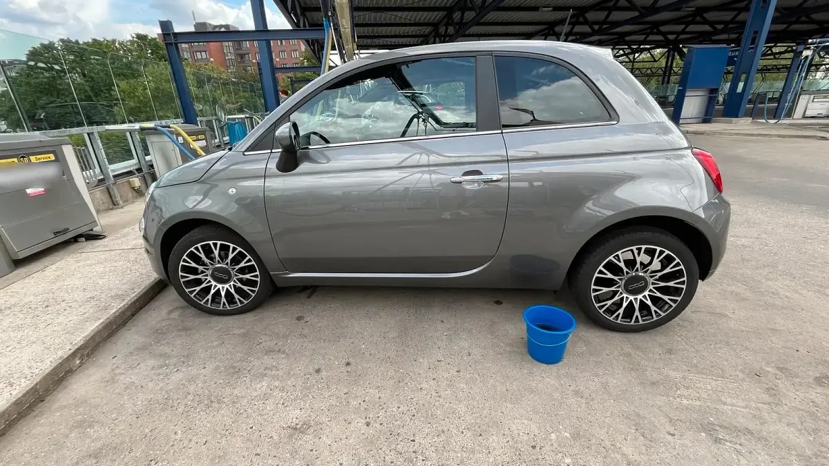 Gebraucht Fiat 500 Dolcevita 70 PS (51 kW) 2023 Silber Kleinwagen