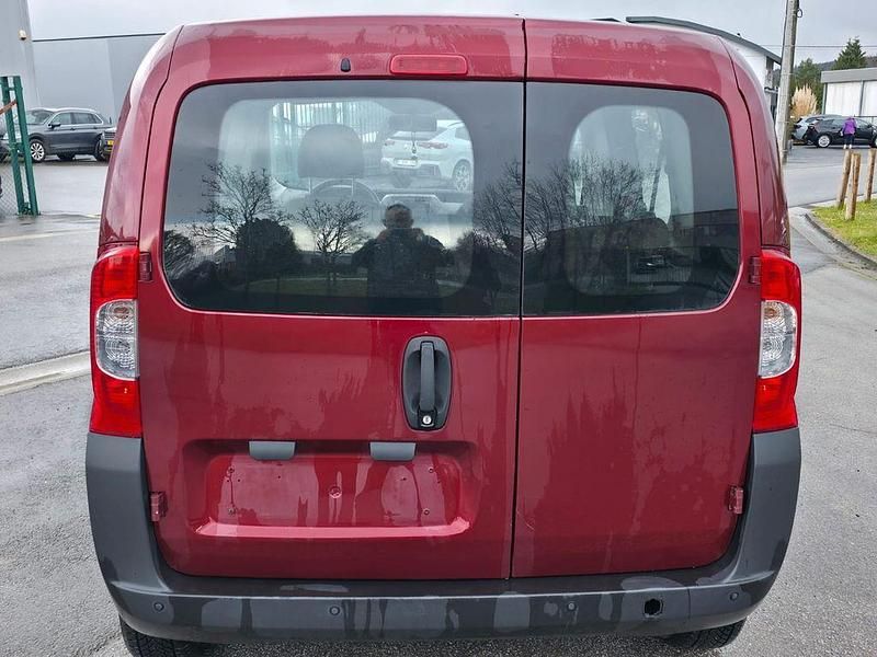 Gebraucht Citroën Nemo Attraction 73 PS (53 kW) 2013 Rot Van / Kleinbus