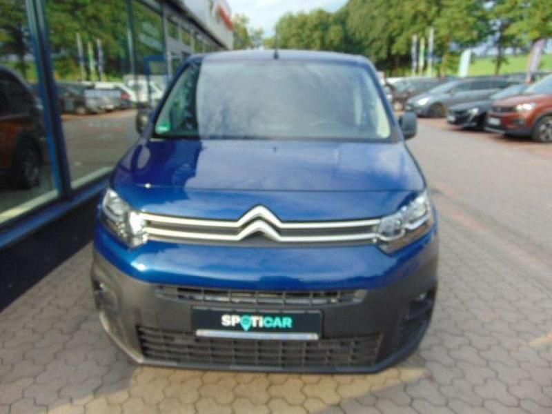 Gebraucht Citroën Berlingo 131 PS (96 kW) 2019 Lackierung nachtblau (metallic) Van / Kleinbus