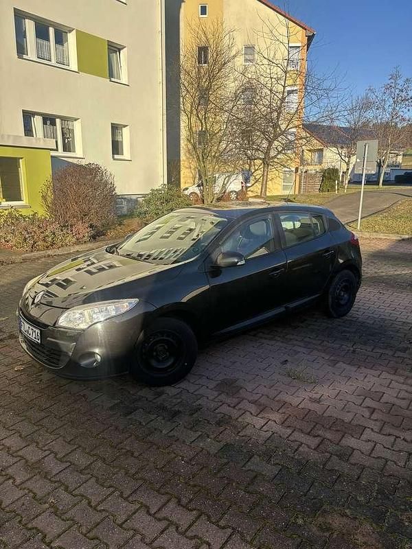 Gebraucht Renault Mégane III Expression 101 PS (74 kW) 2009 Kleinwagen
