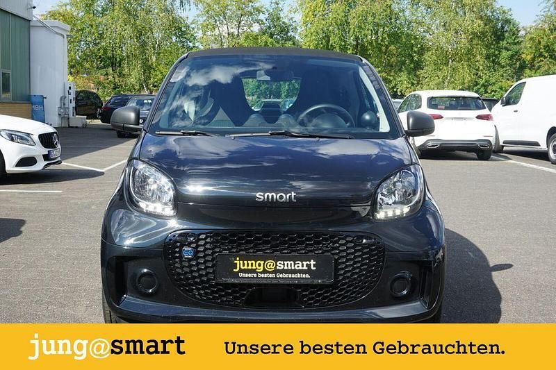 Schwarz Gebraucht 2020 Smart ForTwo Electric Drive Coupé | 8.900 € (Guter Preis) - Bild 1/4
