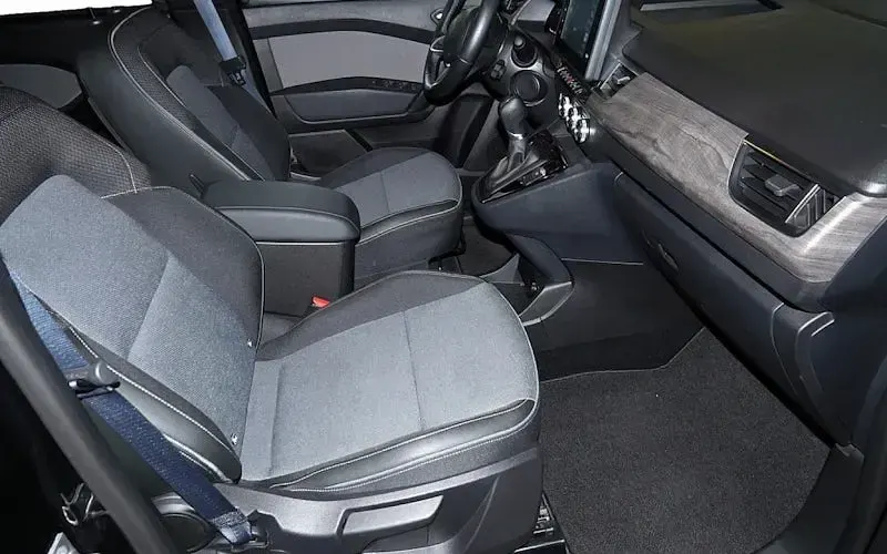 Gebraucht Renault Kangoo Techno 131 PS (96 kW) 2025 Schwarz Van / Kleinbus