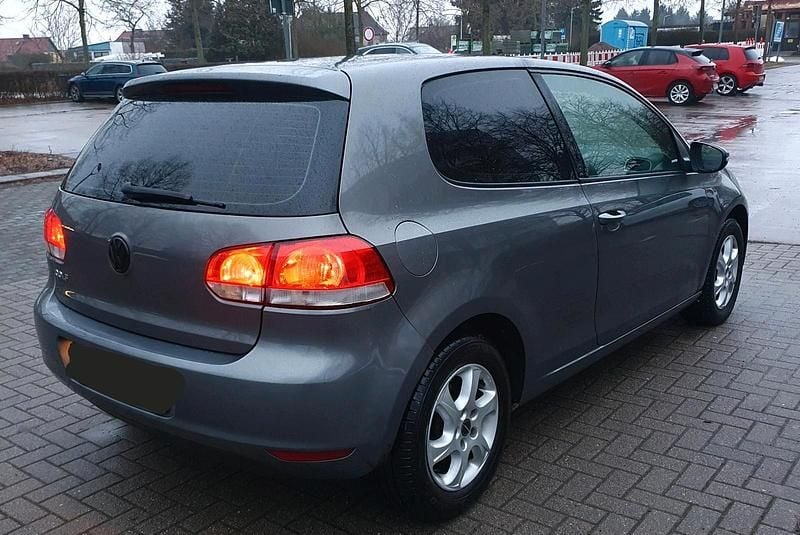 Gebraucht VW Golf 80 PS (58 kW) 2009 Grau Coupé