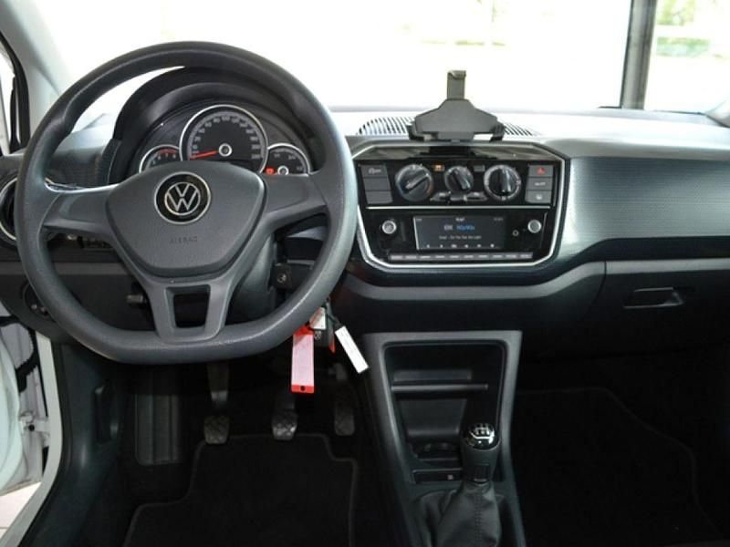 Gebraucht VW up! 65 PS (47 kW) 2021 Pure white Kleinwagen