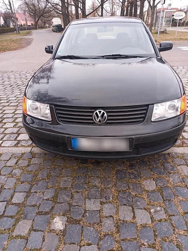 Gebraucht VW Passat 150 PS (110 kW) 1998 Schwarz Limousine