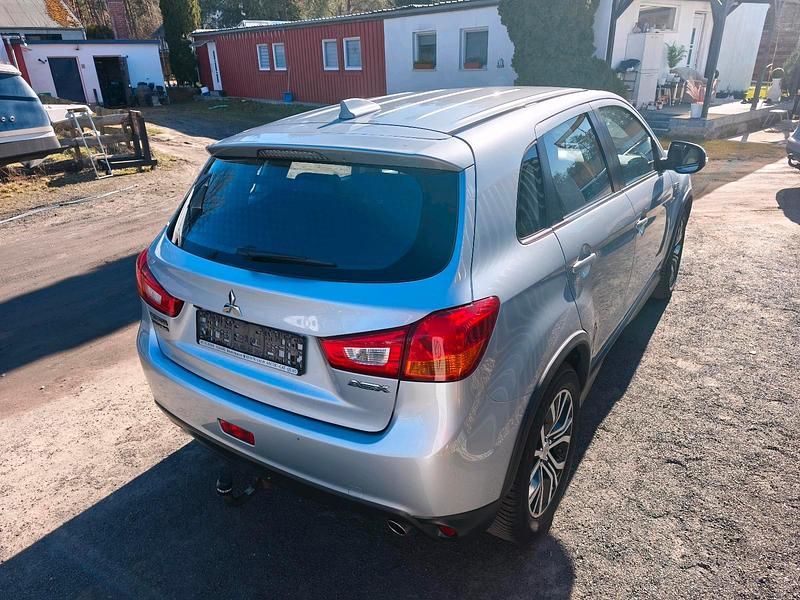 Gebraucht Mitsubishi ASX 117 PS (86 kW) 2017 Silber SUV