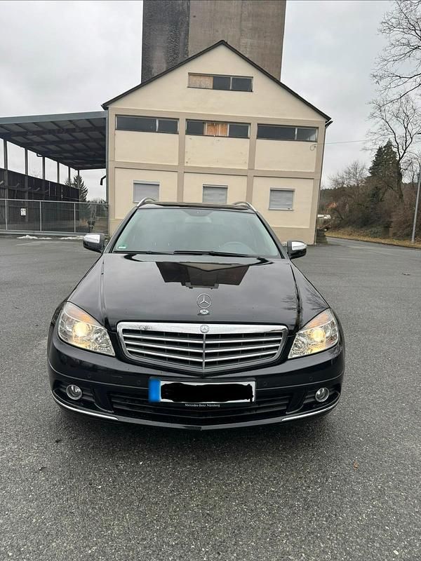 Gebraucht Mercedes C220 170 PS (125 kW) 2008 Schwarz Kombi