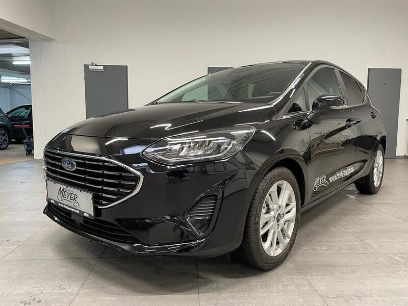 Schwarz Gebraucht 2023 Ford Fiesta Titanium Kleinwagen | 19.990 € (Fairer Preis) - Bild 1/4
