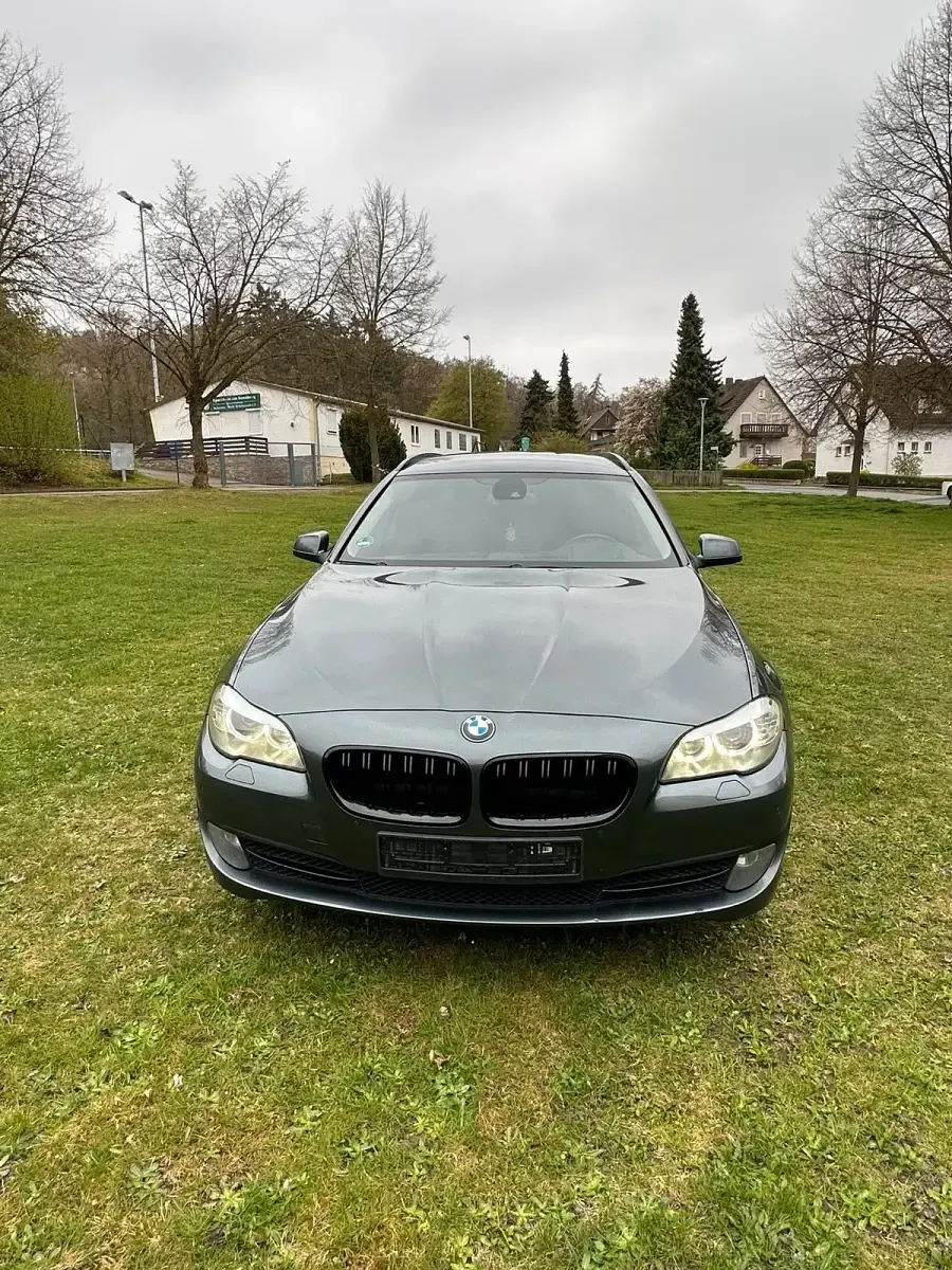 Usata BMW 520 184 CV (135 kW) 2012 Verde Station wagon