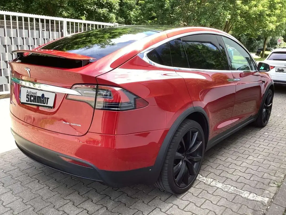 Gebraucht Tesla Model X 397 kW (541 PS) 2020 Dunkler dachhimmel, dekor SUV