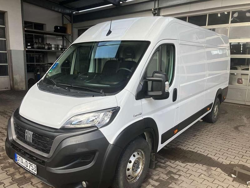 Gebraucht Fiat Ducato 140 PS (102 kW) 2023 (weiss (pastell)) Van