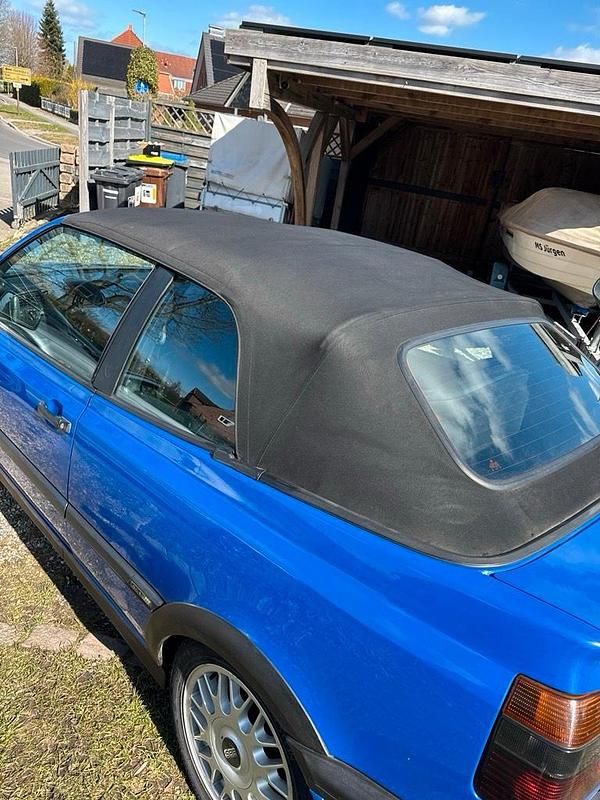 Gebraucht VW Golf Cabriolet Conceptline 101 PS (74 kW) 1997 Blau Cabrio