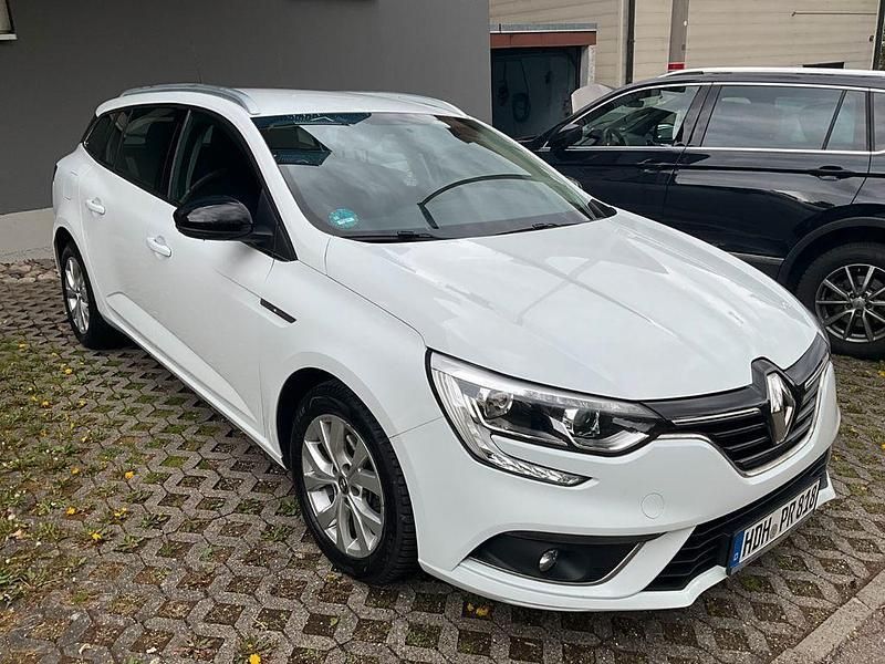Weiß Gebraucht 2018 Renault Mégane IV LIMITED Kombi | 10.490 € (Guter Preis) - Bild 1/4