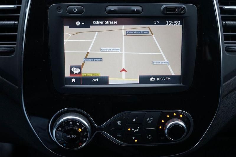 Gebraucht Renault Captur LIMITED 90 PS (66 kW) 2019 Orange SUV