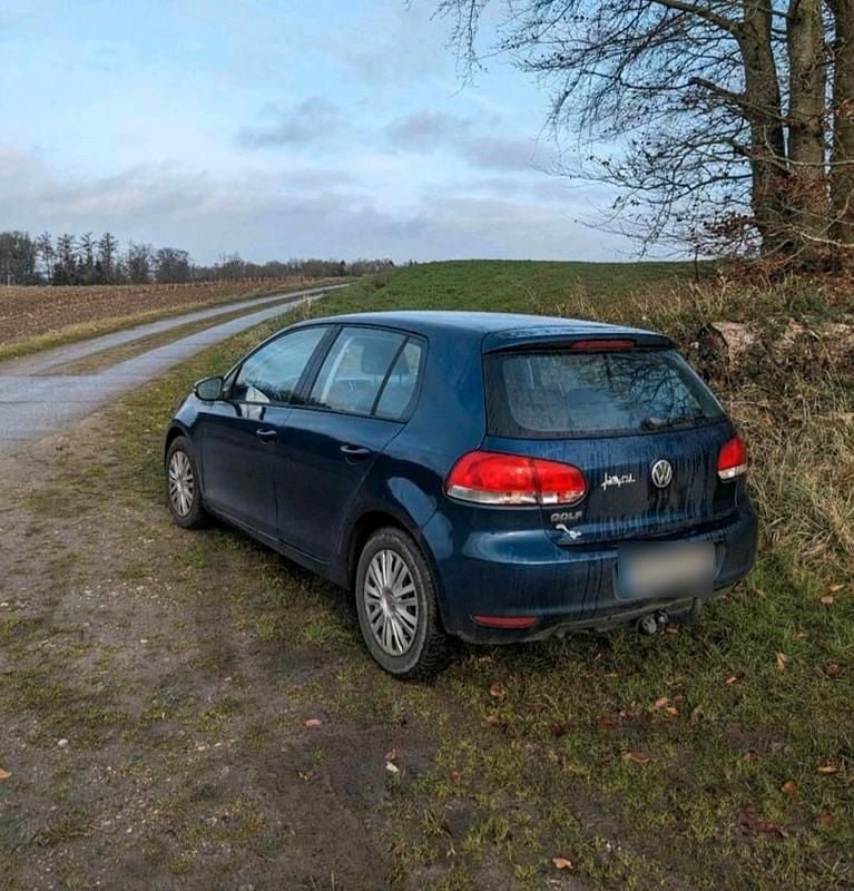 Gebraucht VW Golf VI 80 PS (58 kW) 2010 Blau Kleinwagen