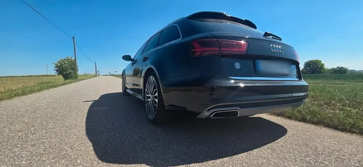 Gebraucht Audi A6 Ambiente 272 PS (200 kW) 2015 Schwarz Kombi