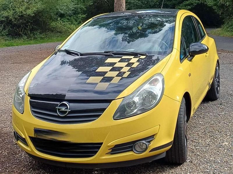 Gebraucht Opel Corsa 101 PS (74 kW) 2010 Gelb Kleinwagen