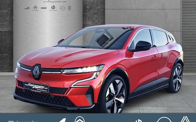 Gebraucht Renault Megane E-Tech Techno 96 kW (131 PS) 2022 Rot Limousine