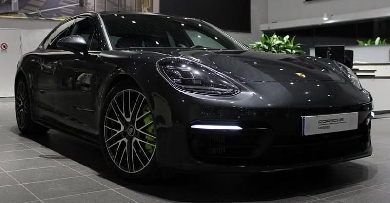 Vulkangrau Gebraucht 2021 Porsche Panamera Kombi | 72.900 € (Guter Preis) - Bild 1/4
