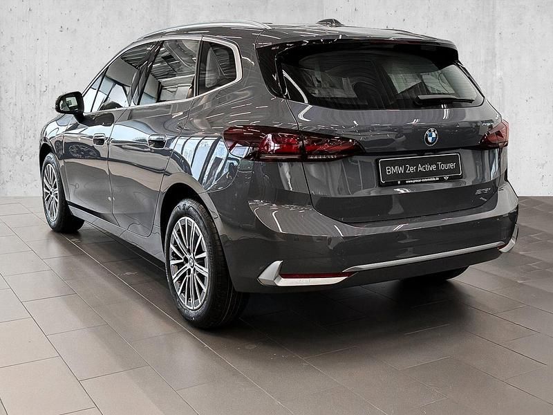 Gebraucht BMW 216 Luxury Line 122 PS (89 kW) 2025 Bmw individual storm Coupé